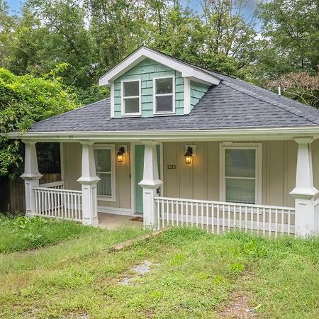Charming 2Br Bungalow 4 Minutes To Duke University Дарем Экстерьер фото